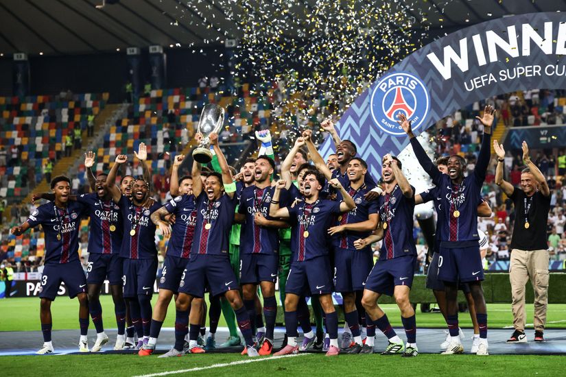 football_Post_Paris Saint-Germain Add the UEFA Super Cup to Their Collection_image