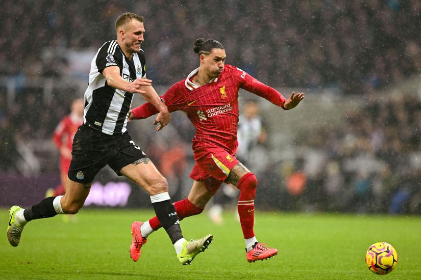 football_Post_Newcastle hinders Liverpool, while Arsenal hands Amorim his first defeat_image