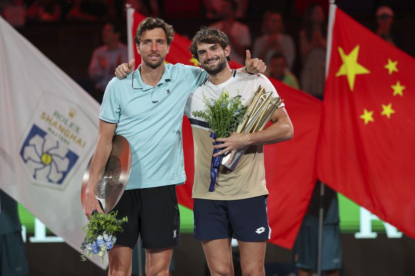 Shanghai Surprise: A Family Final and an Unseeded Champion