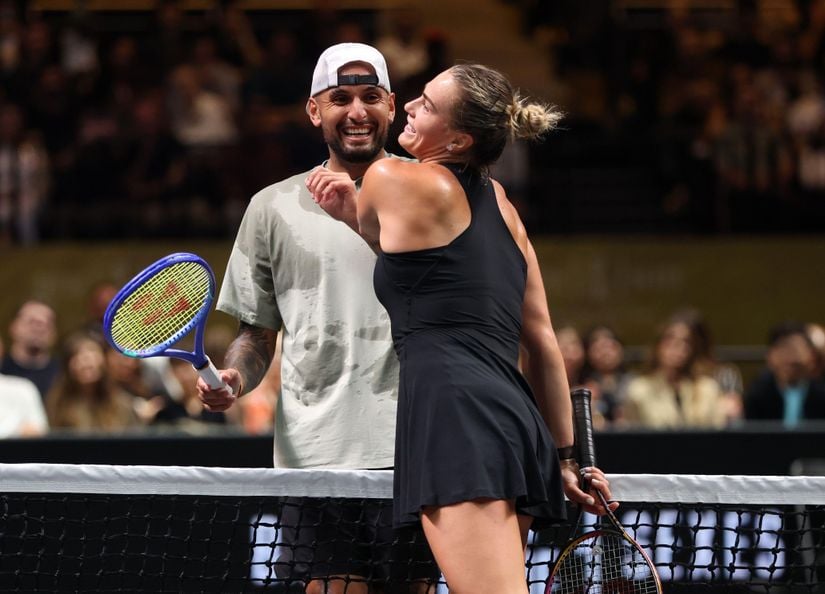 Kyrgios puts on a show and beats Sabalenka in “Battle of the Sexes”