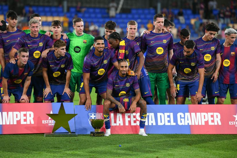 football_Post_Barcelona Showcase Their Attacking Arsenal with Five-Goal Win Over Como_image