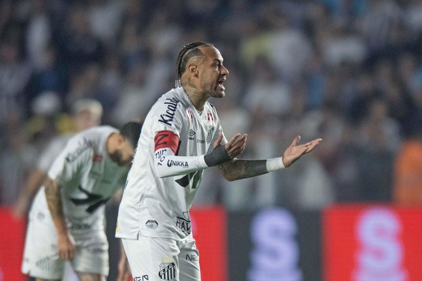 Neymar to Undergo Knee Surgery After Heroic Push to Save Santos — and Possibly His World Cup Dream