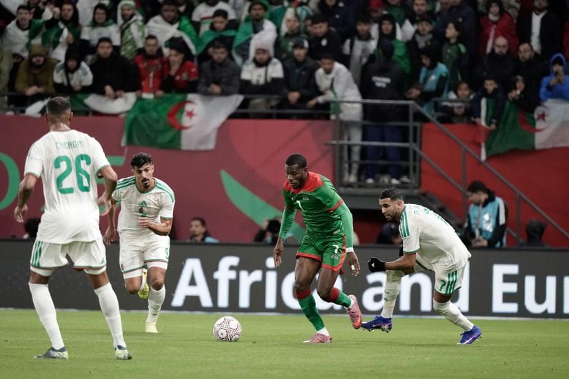 Hard-fought win for Algeria over Burkina Faso secures place in the Round of 16