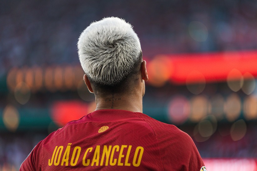 Al Hilal Presses to Sign Cancelo from Manchester City