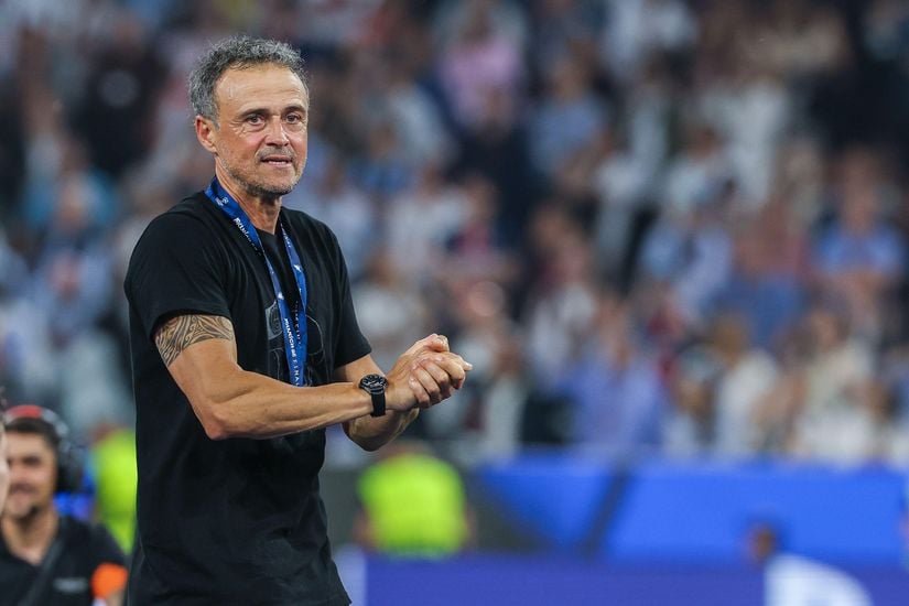 Paris Saint-Germain Face Chelsea Test with Club World Cup Final Memories