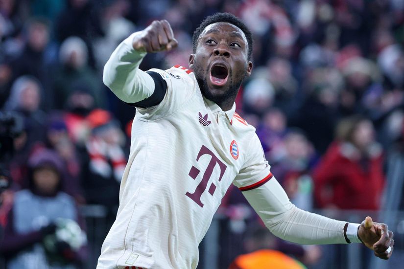 football_Post_Bayern Munich Advances on a Shocking Night for Italian Football_image